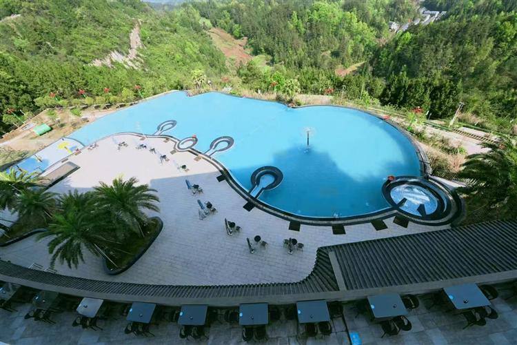 洞藏奇珍，康养秘境：探秘张家界桑植“世界级”大鲵产业致富路